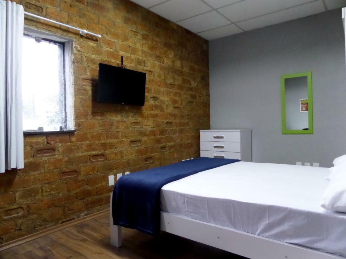 Hostal Visto