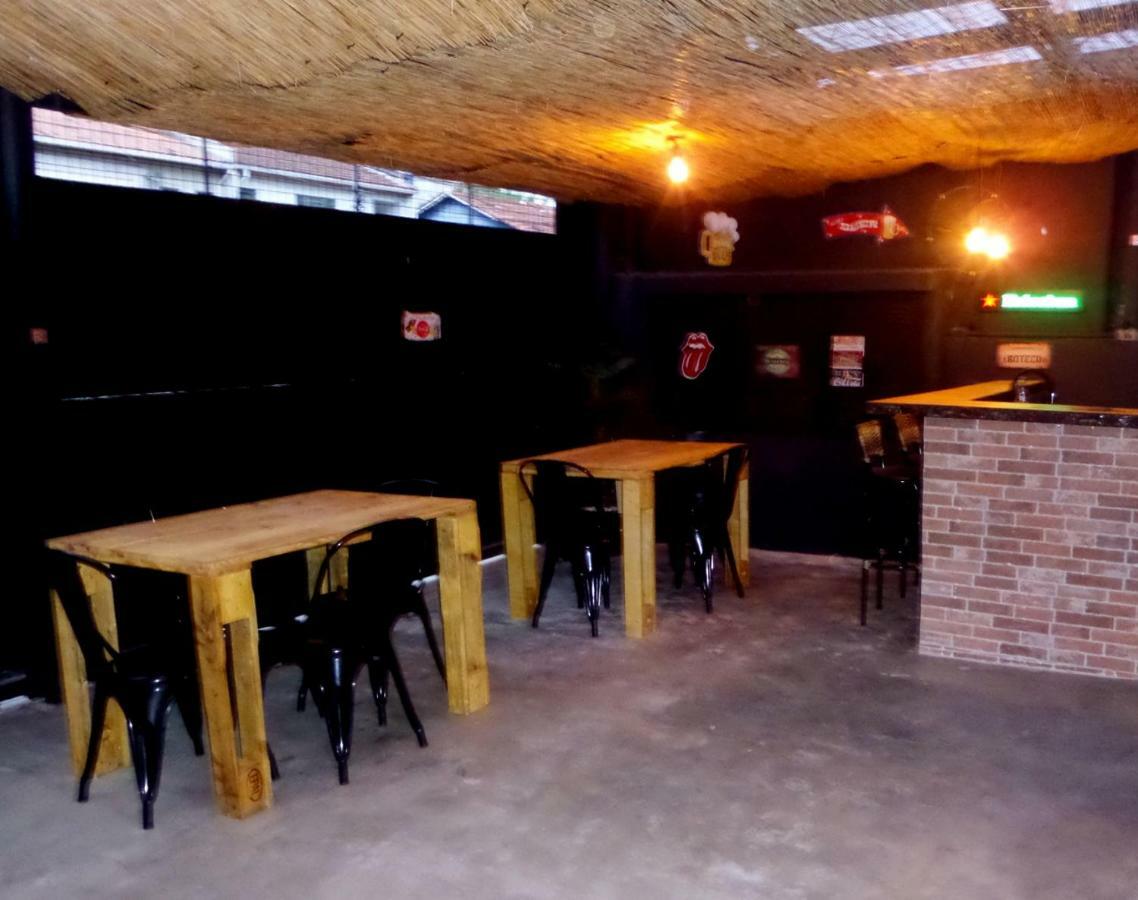 Visto Hostal *
