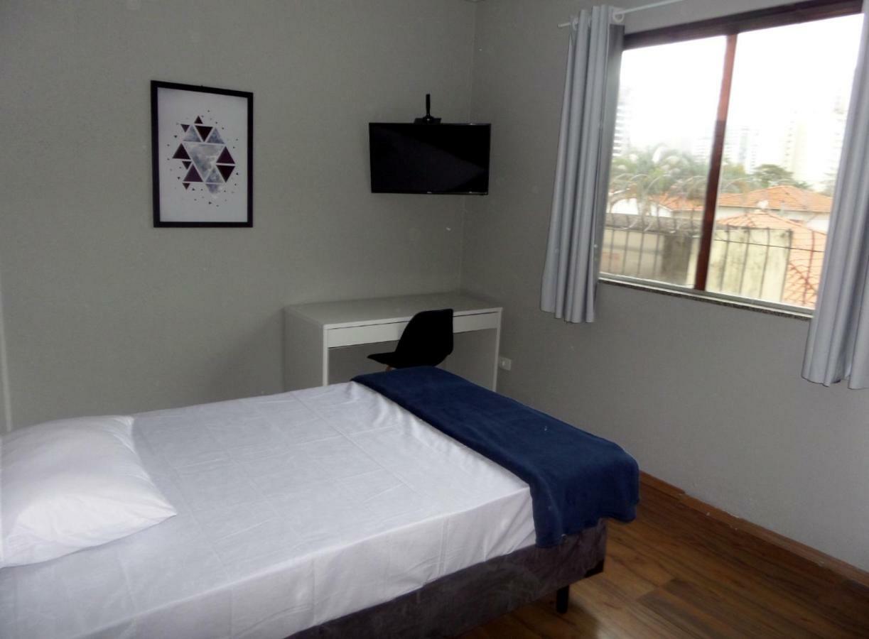 Visto Hostal